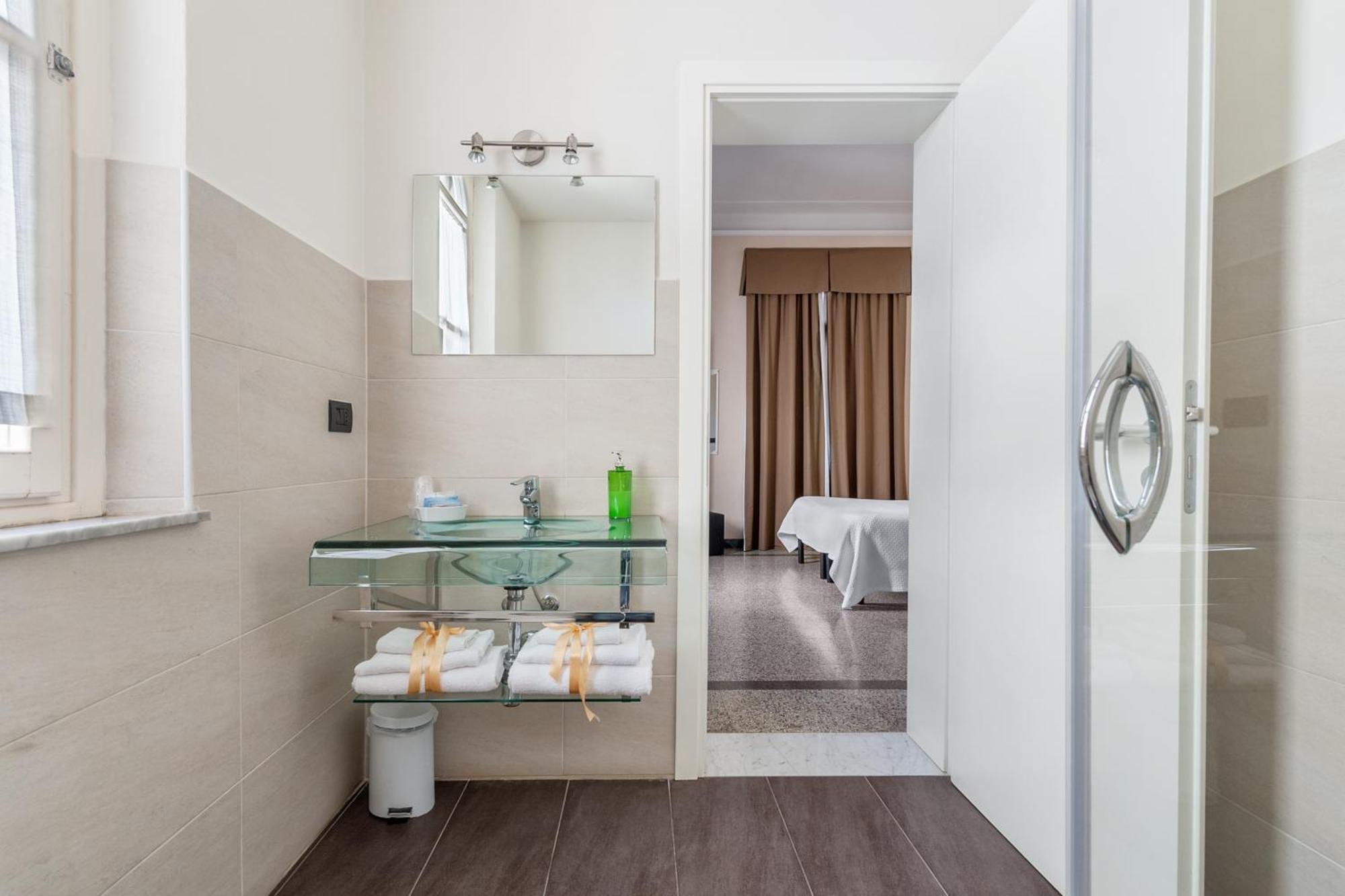 Superior Double Room,398965053:JPEG